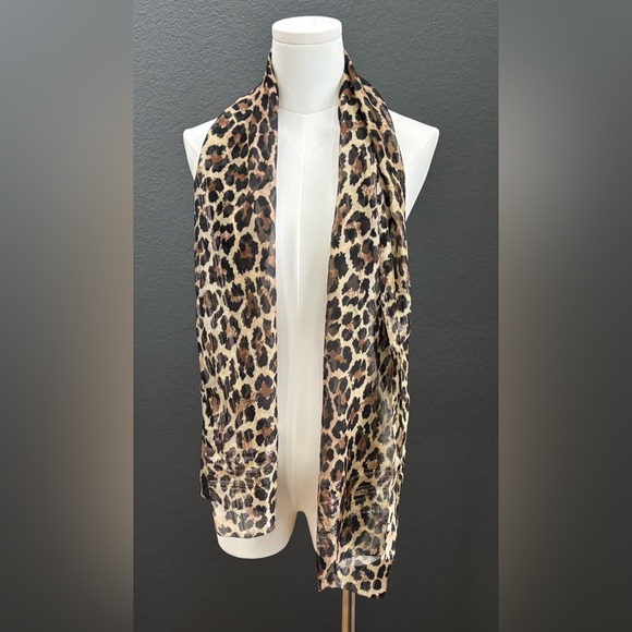 Subtly Shiny Leopard Print Scarf with gold metallic embellishment - Picture 2 of 6